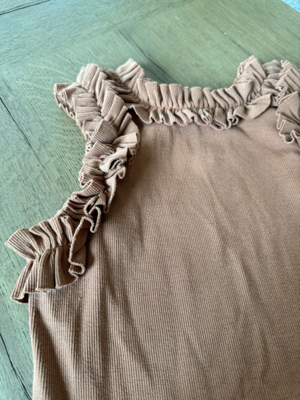 Anthropologie/Porridge Ruffled & Ribbed Tank - Picture 4 of 6